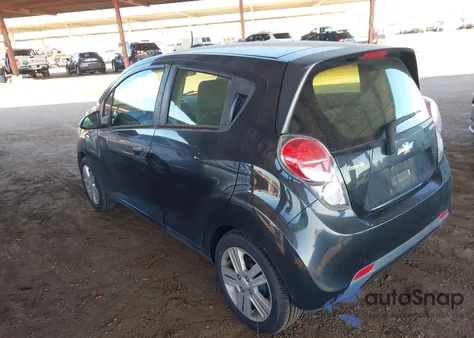 2015 Chevrolet Spark Ls Cvt z USA, uszkodzony, nr VIN KL8CB6S96FC811825